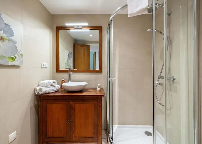29 Carnot - Chaleureux Avec Balcon - Centre *